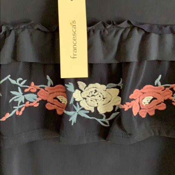 Francesca’s Alya NWT Cold Shoulder Navy Top - Picture 3 of 6